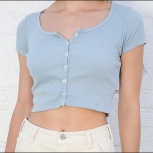 Brandy melville cropped button up top!